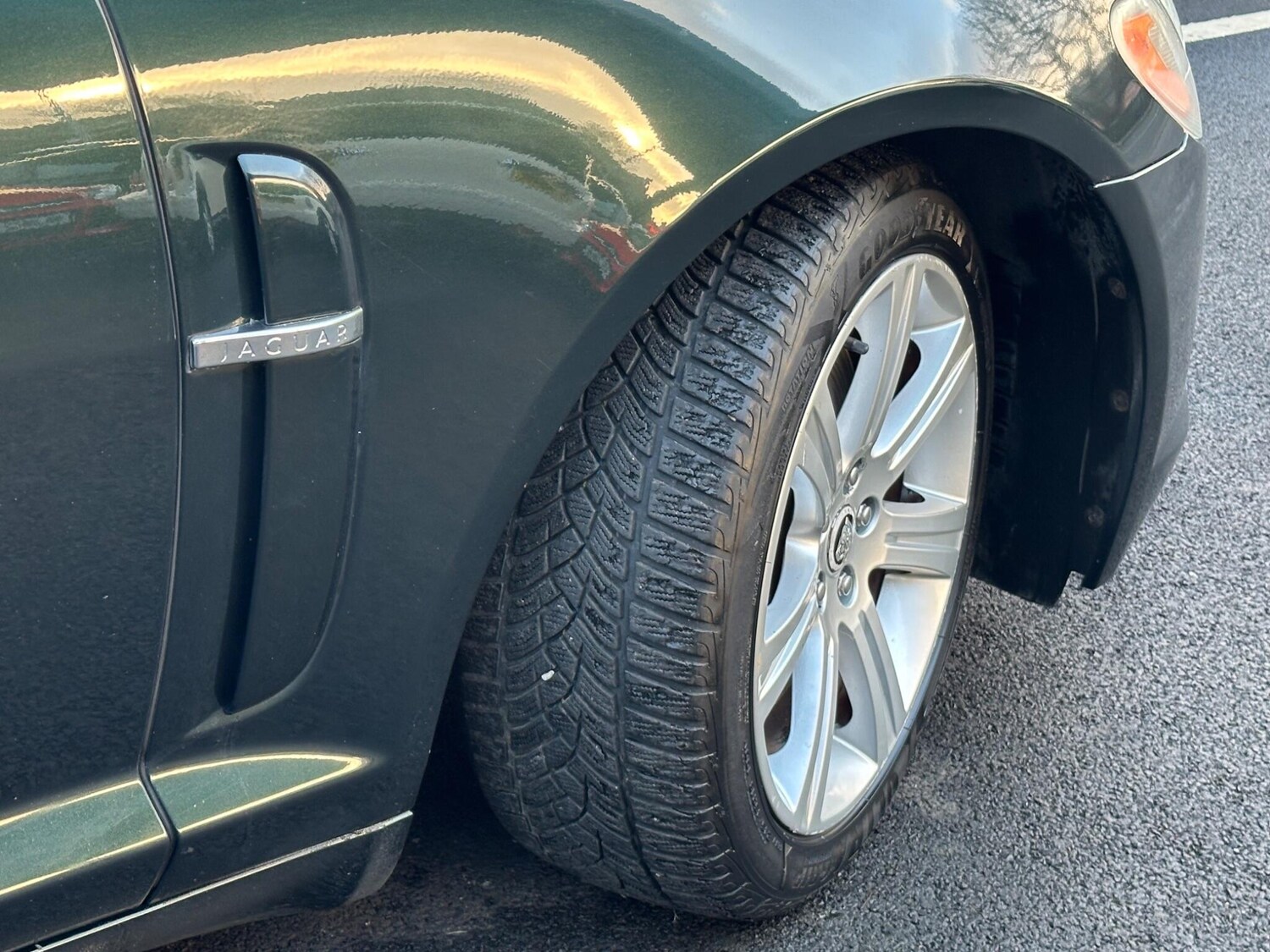 Used Jaguar XF 2010 for sale - 76337459: Photo 66