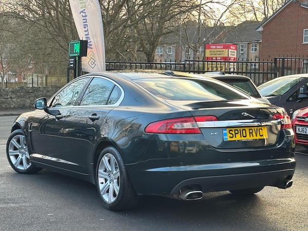 Used Jaguar XF 2010 for sale - 76337459: Photo 6