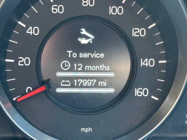 Used Volvo V40 2014 for sale - 76238743: Photo 48