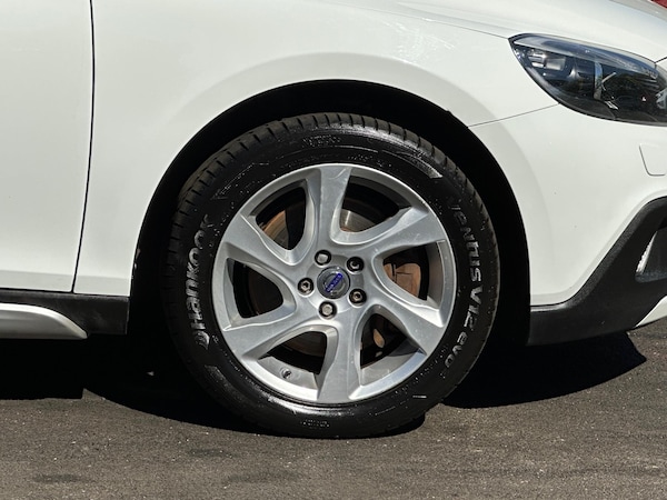 Used Volvo V40 2014 for sale - 76238743: Photo 71