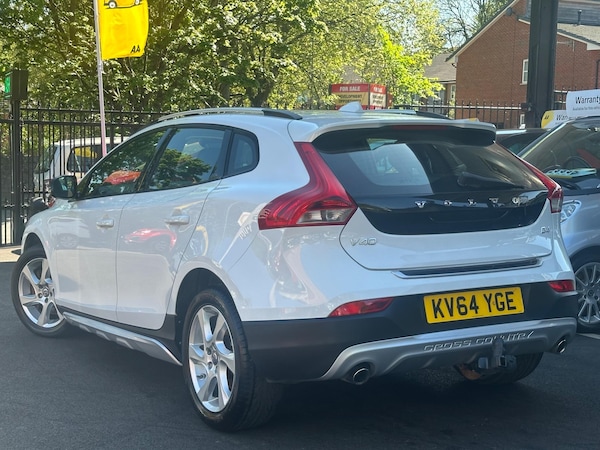 Used Volvo V40 2014 for sale - 76238743: Photo 7