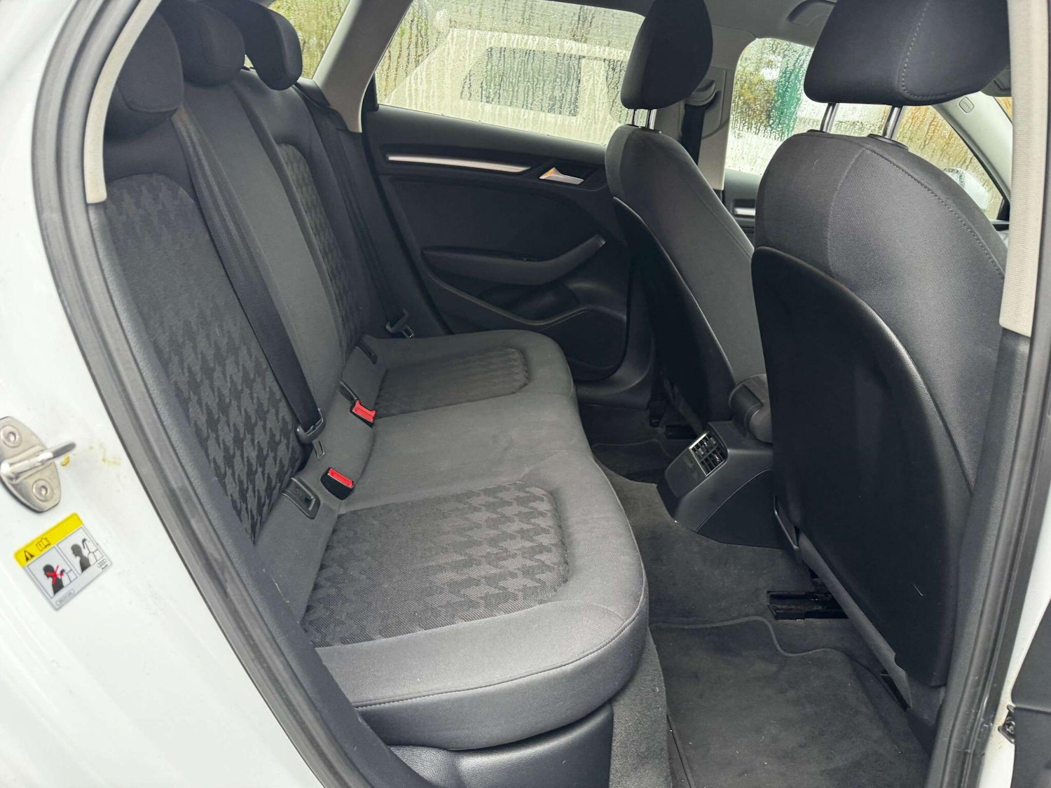 Used Audi A3 2013 for sale - 76976549: Photo 3