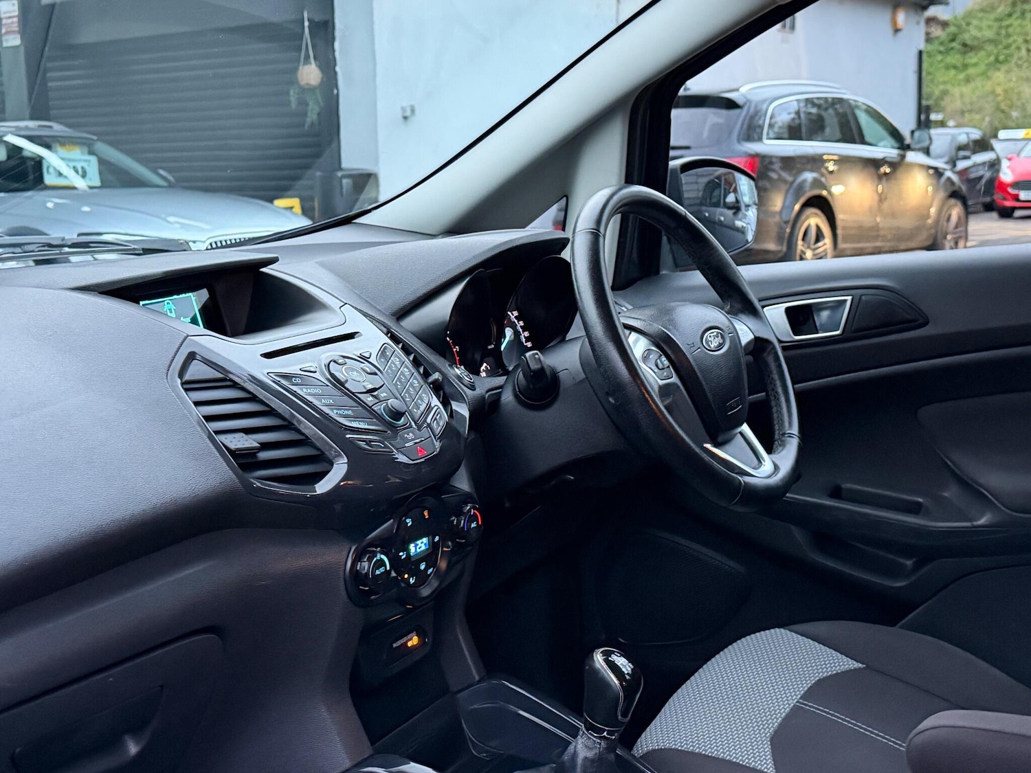 Used Ford Ecosport 2014 for sale - 76996345: Photo 24