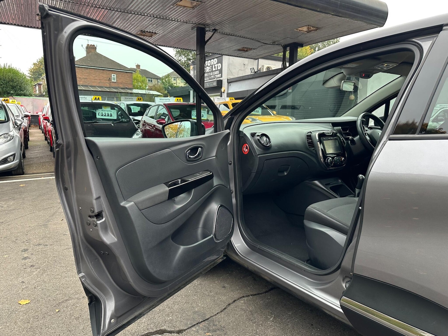 Used Renault Captur 2014 for sale - 76199785: Photo 12