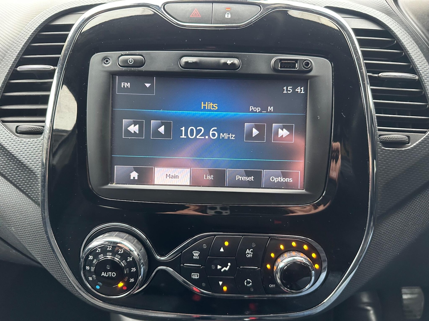 Used Renault Captur 2014 for sale - 76199785: Photo 34