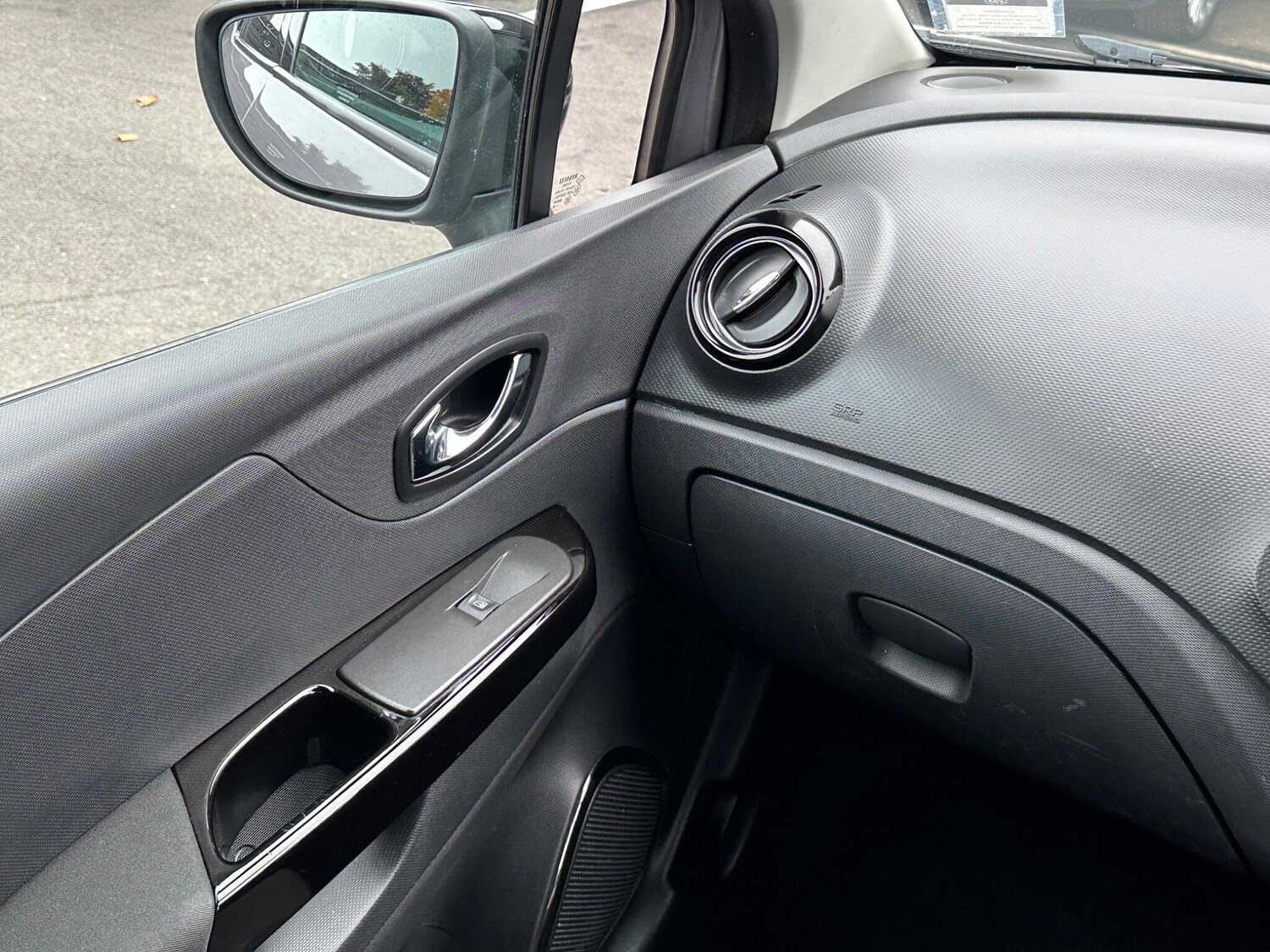 Used Renault Captur 2014 for sale - 76199785: Photo 57