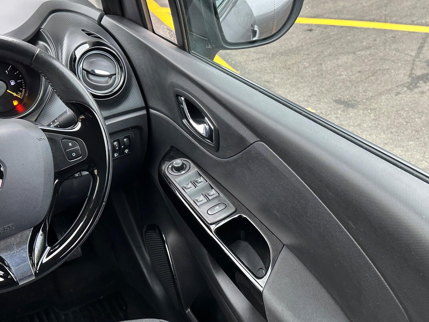Used Renault Captur 2014 for sale - 76199785: Photo 58