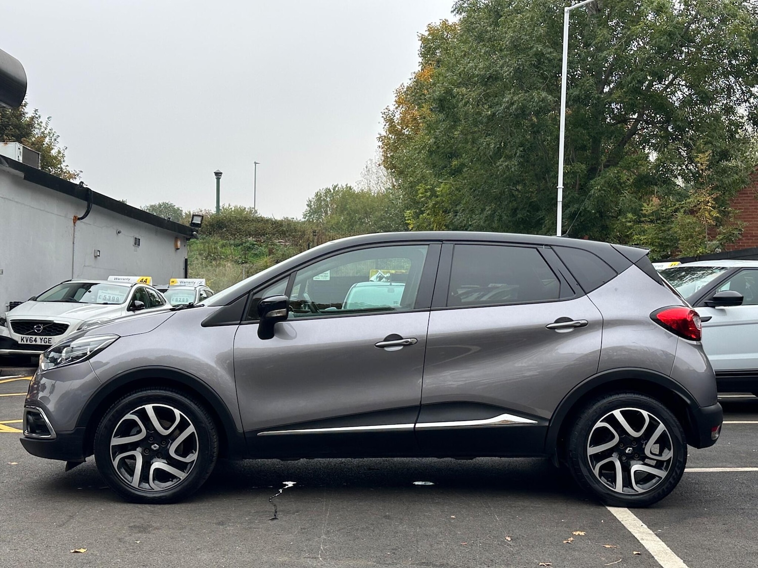 Used Renault Captur 2014 for sale - 76199785: Photo 6