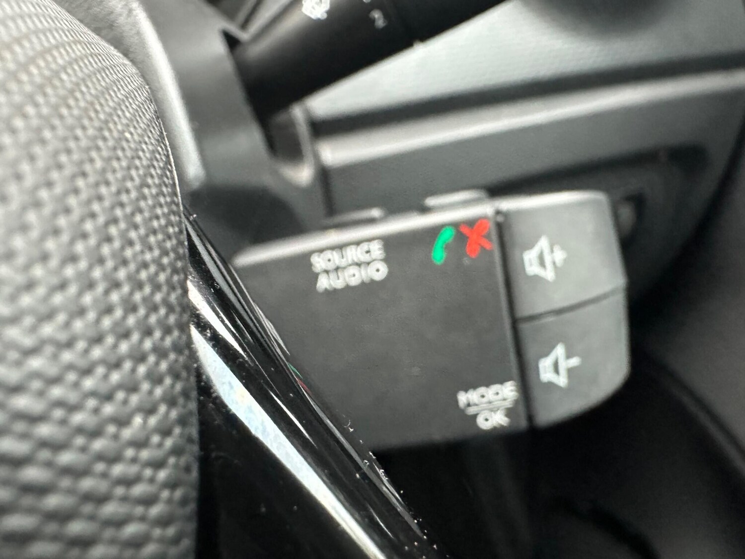 Used Renault Captur 2014 for sale - 76199785: Photo 64