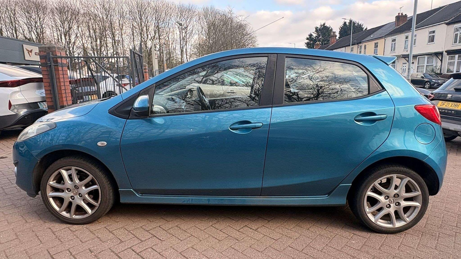 Used Mazda Mazda2 for sale - 77784217: Photo 3