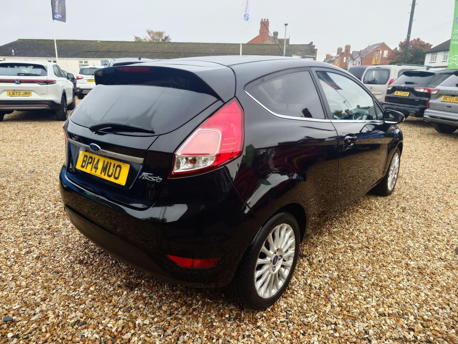Used Ford Fiesta 2014 for sale - 76370685: Photo 2