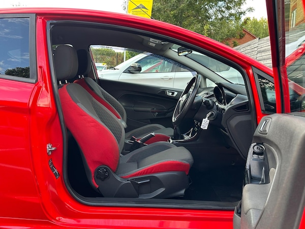 Used Ford Fiesta 2016 for sale - 75543916: Photo 20