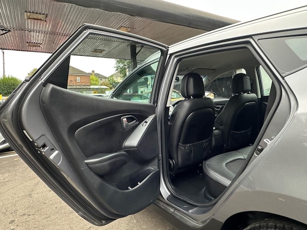 Used Hyundai Ix35 2014 for sale - 76239574: Photo 43
