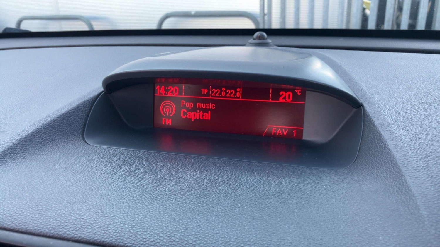 Used Vauxhall Mokka 2015 for sale - 78100968: Photo 11