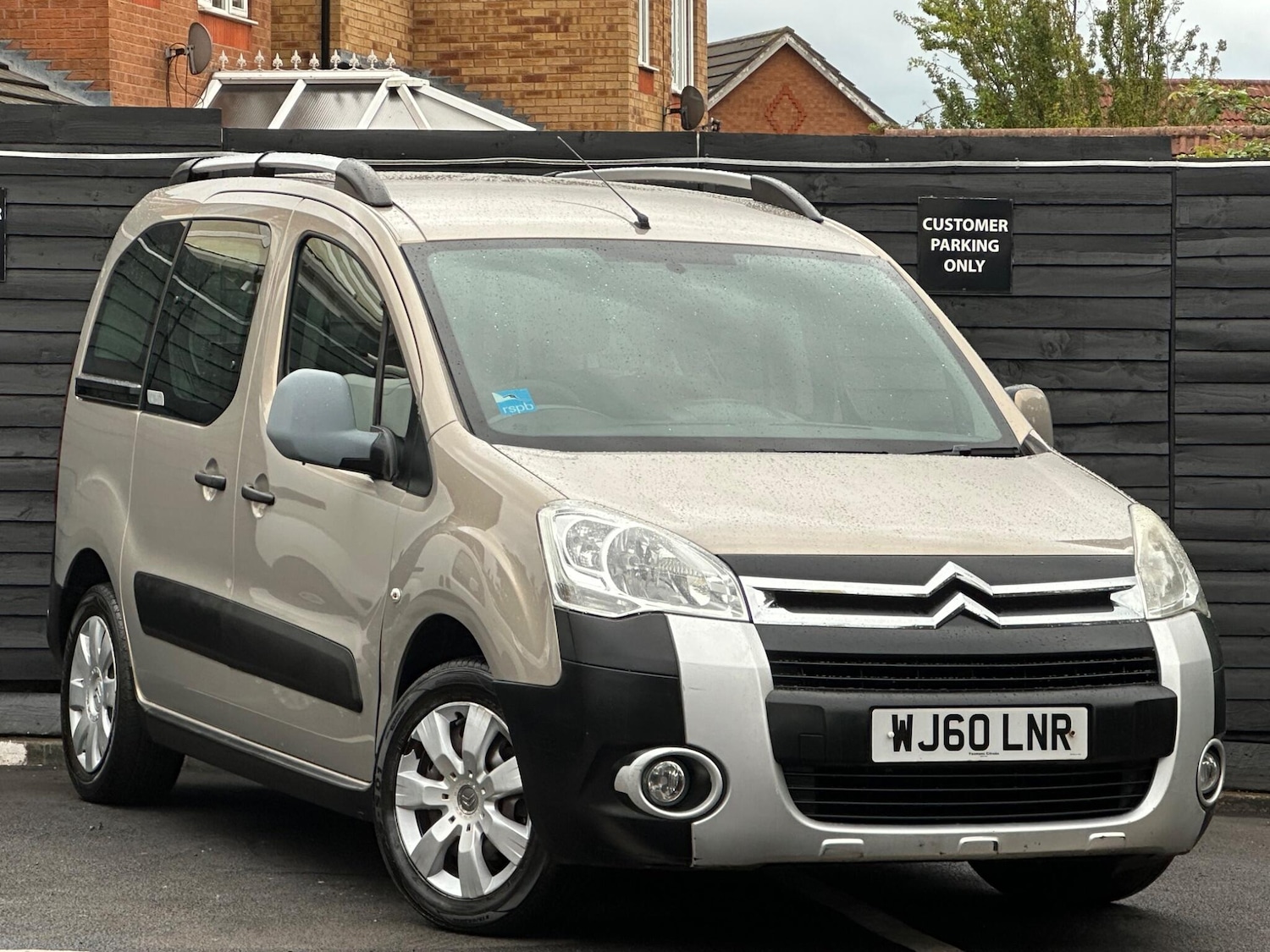 Vehicle 35