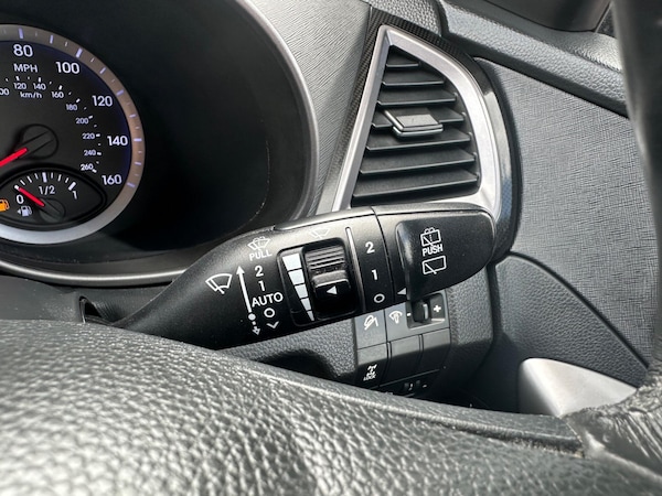 Used Hyundai Santa Fe 2012 for sale - 75540076: Photo 47
