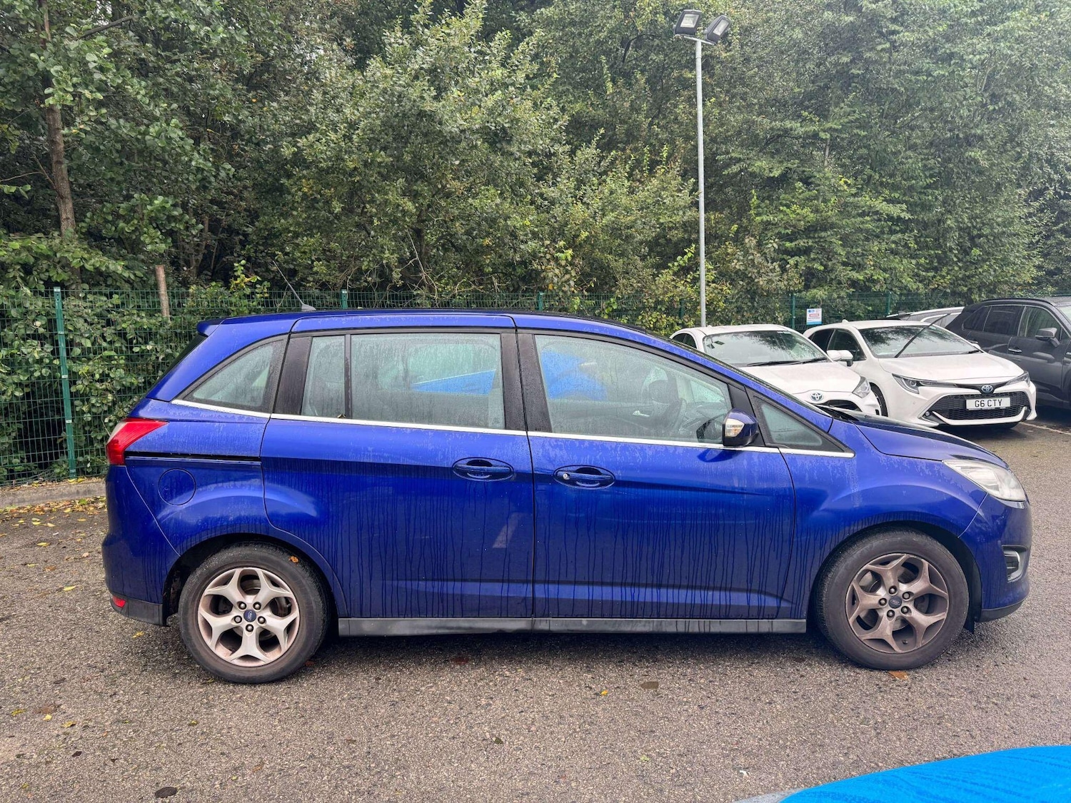 Used Ford Grand C-Max 2014 for sale - 76824046: Photo 2