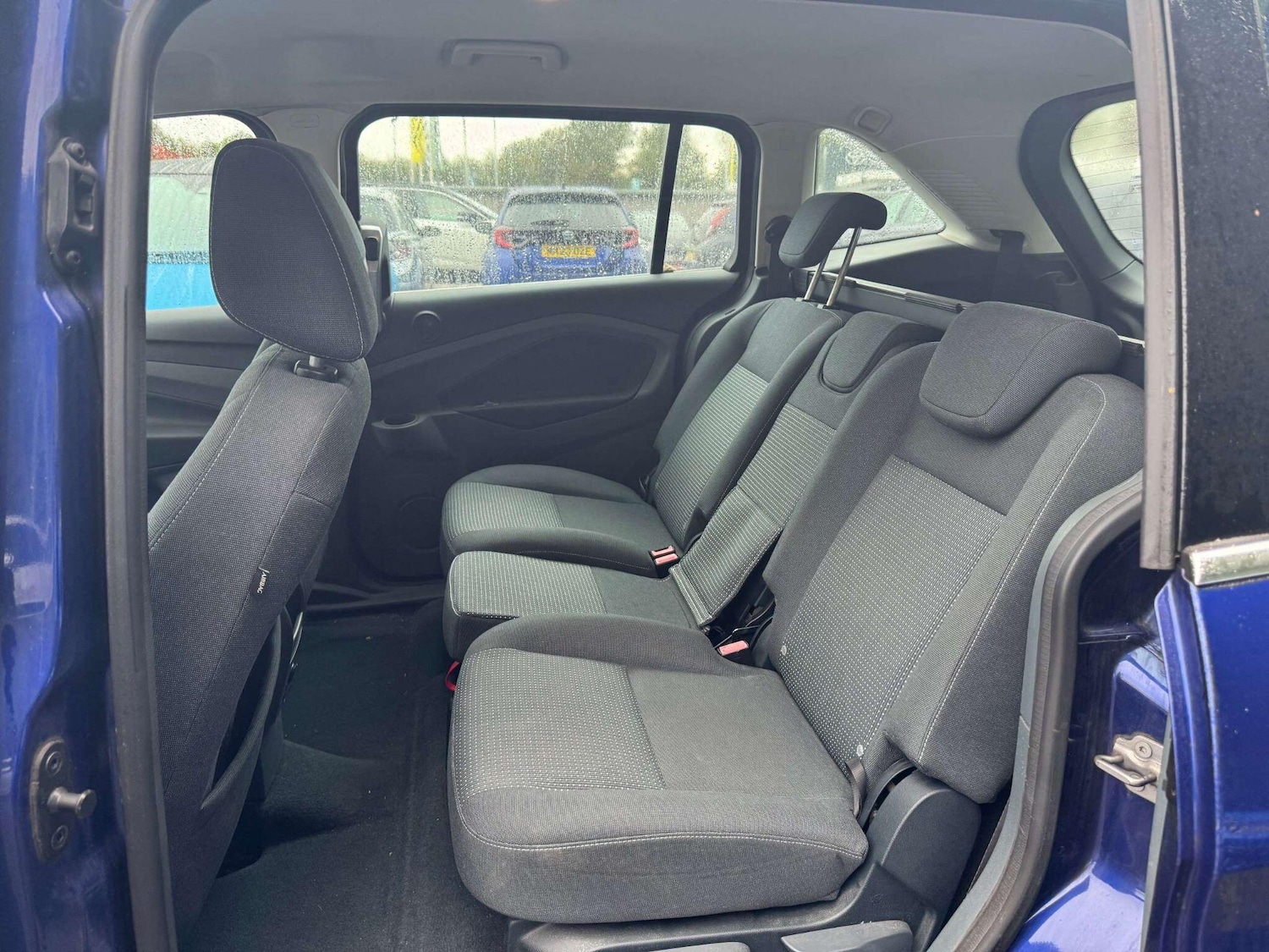 Used Ford Grand C-Max 2014 for sale - 76824046: Photo 9