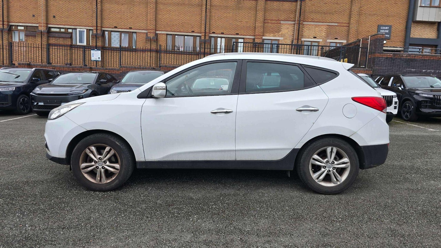 Used Hyundai Ix35 2011 for sale - 77898230: Photo 9