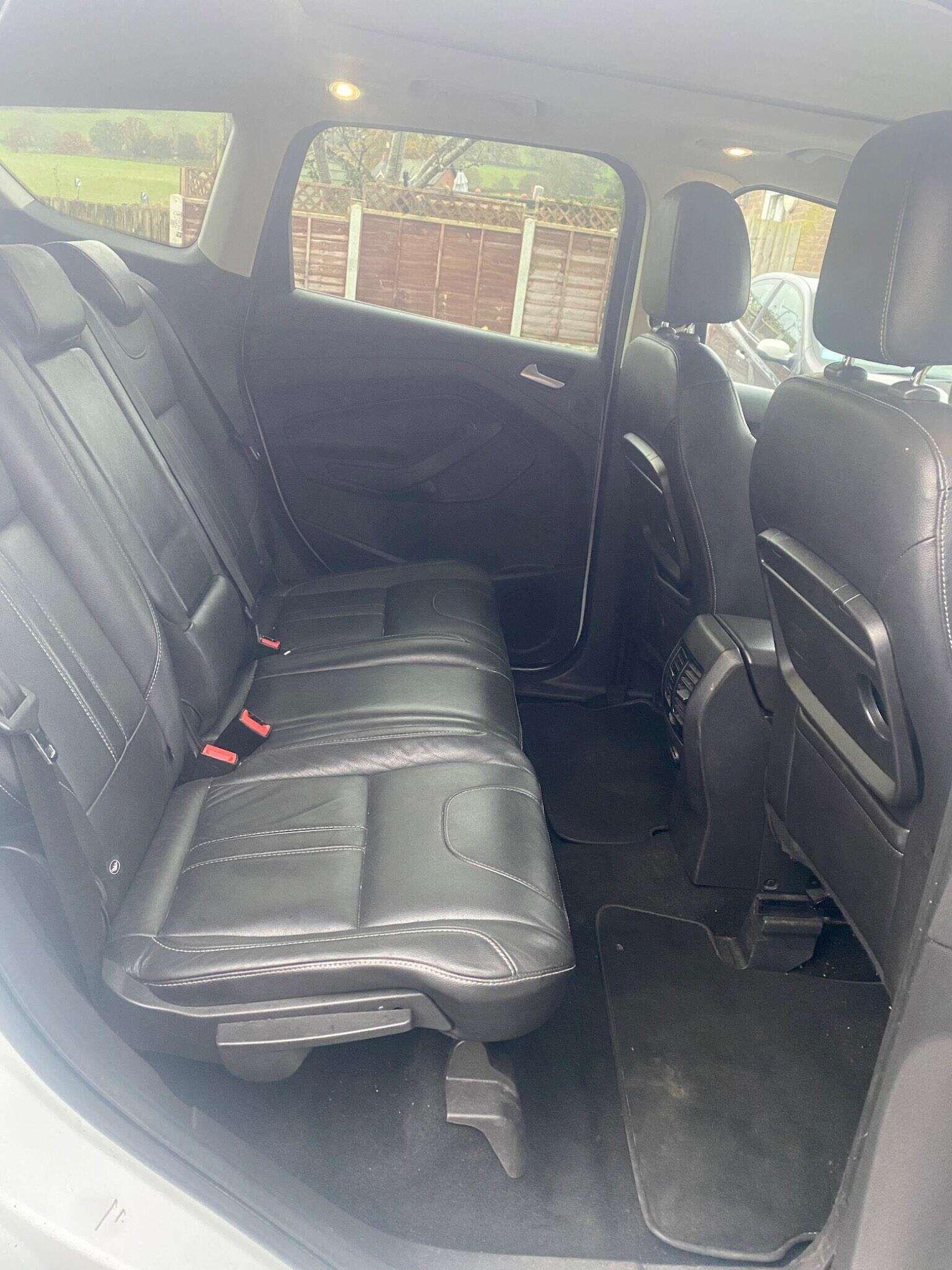 Used Ford Kuga 2014 for sale - 77029177: Photo 9