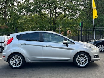Used Ford Fiesta 2014 for sale - 75809380: Photo