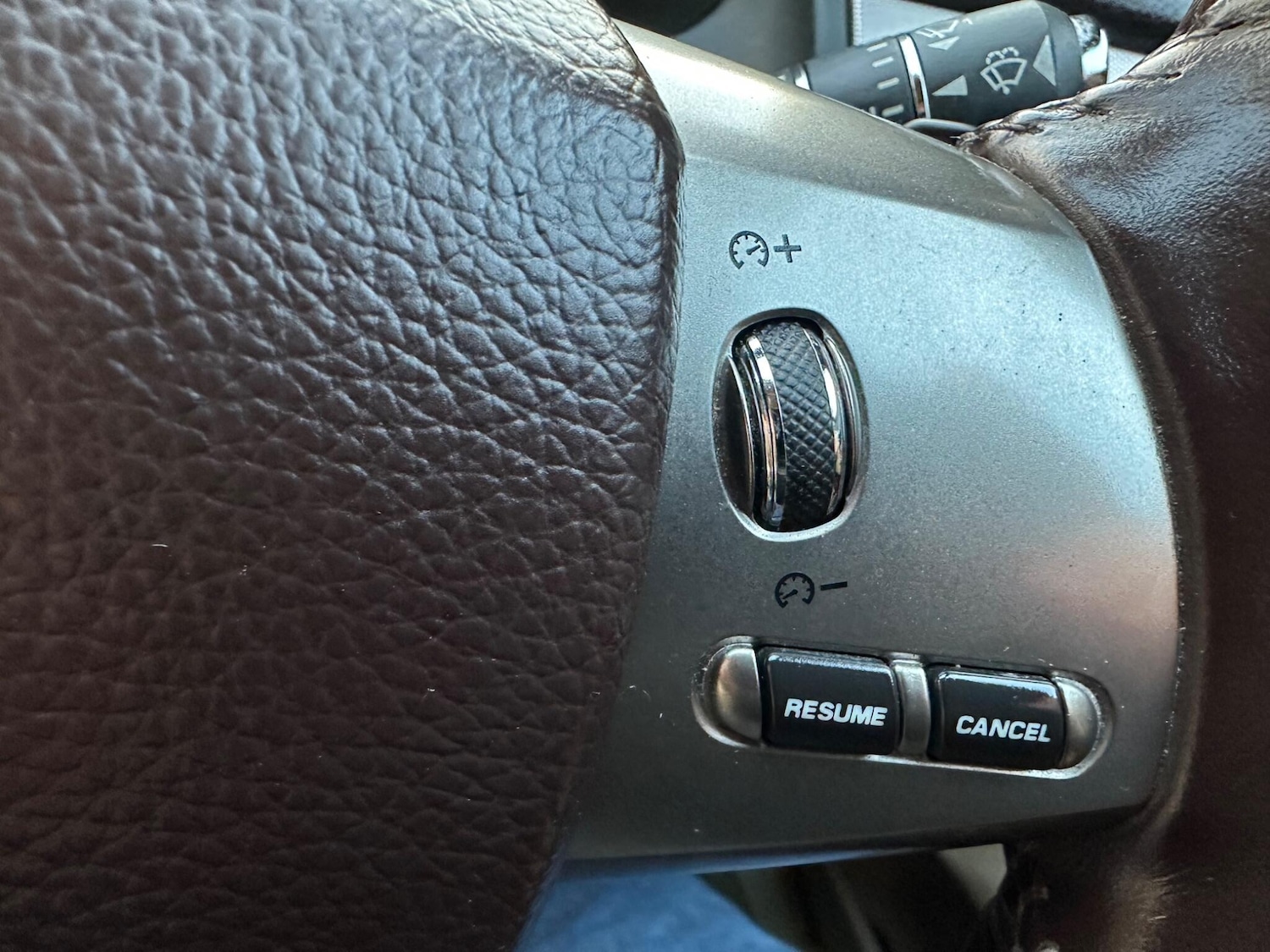 Used Jaguar XF 2010 for sale - 76995942: Photo 43