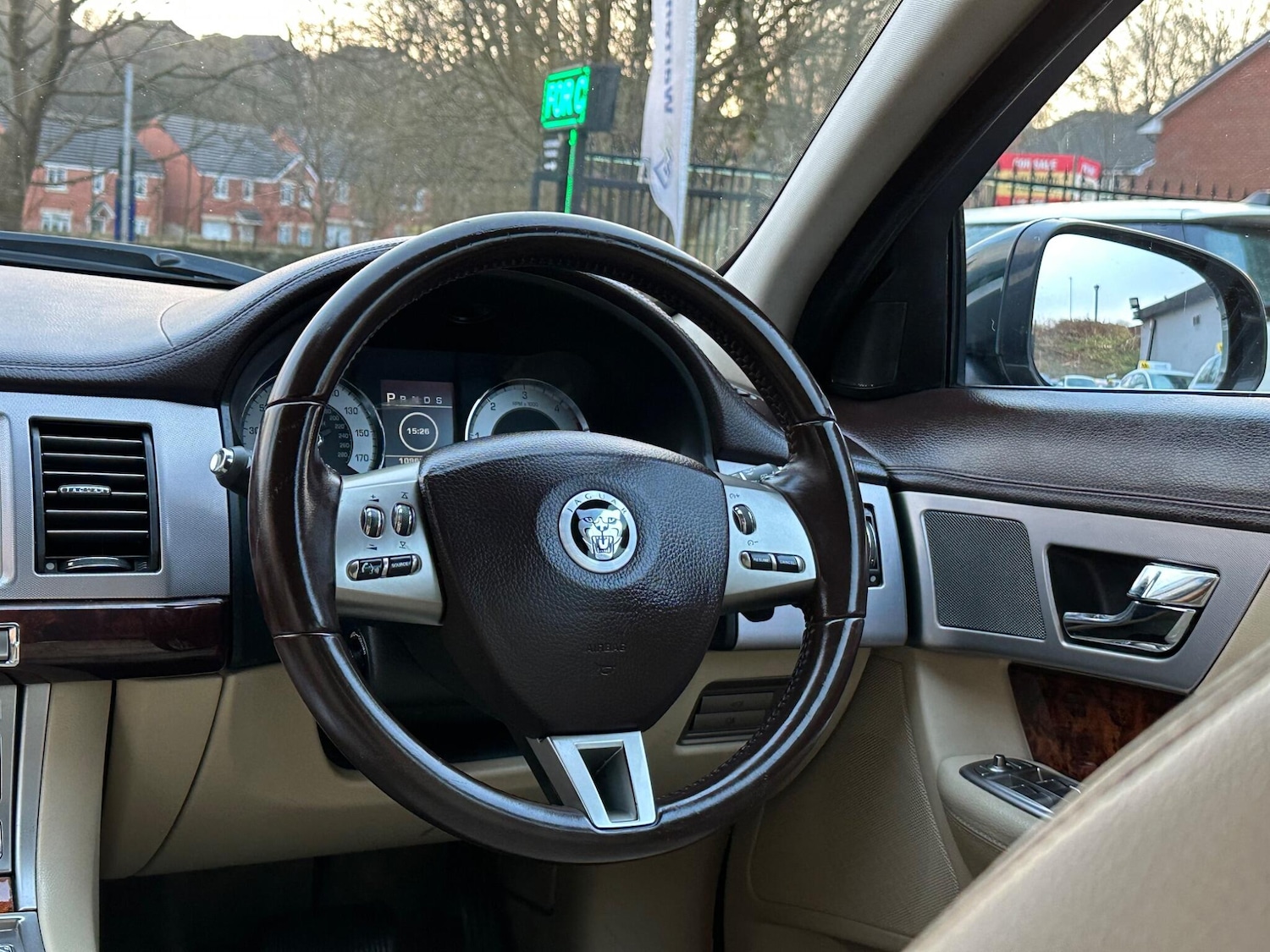 Used Jaguar XF 2010 for sale - 76995942: Photo 62