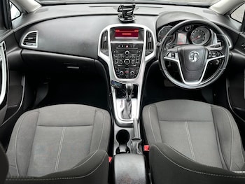 Used Vauxhall Astra 2014 for sale - 79025910: Photo