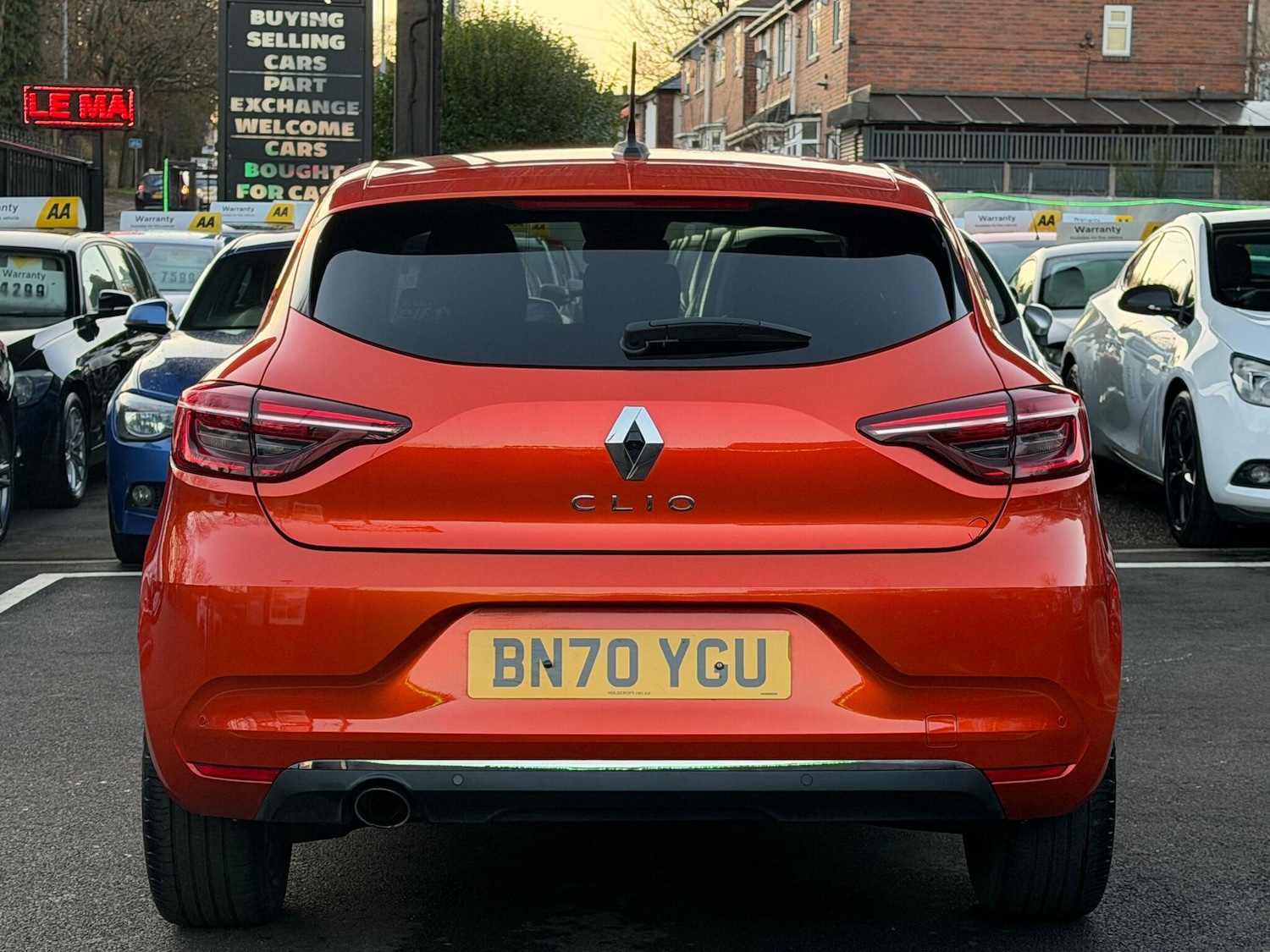 Used Renault Clio 2020 for sale - 76990542: Photo 14