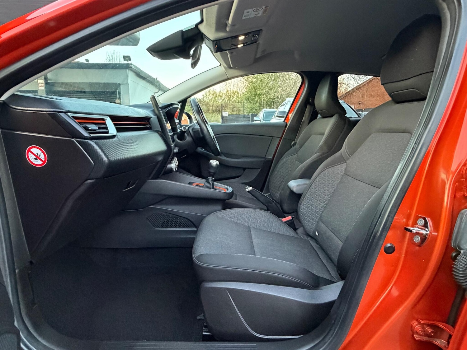 Used Renault Clio 2020 for sale - 76990542: Photo 66