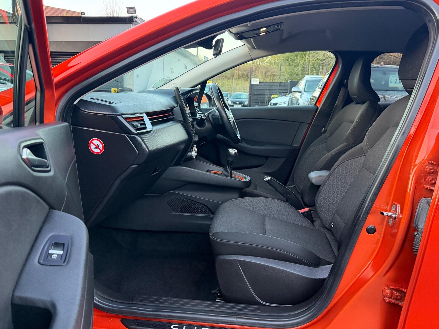 Used Renault Clio 2020 for sale - 76990542: Photo 67