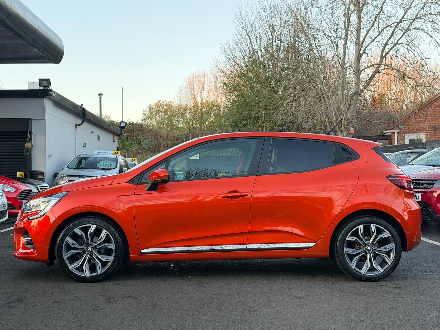 Used Renault Clio 2020 for sale - 76990542: Photo 8