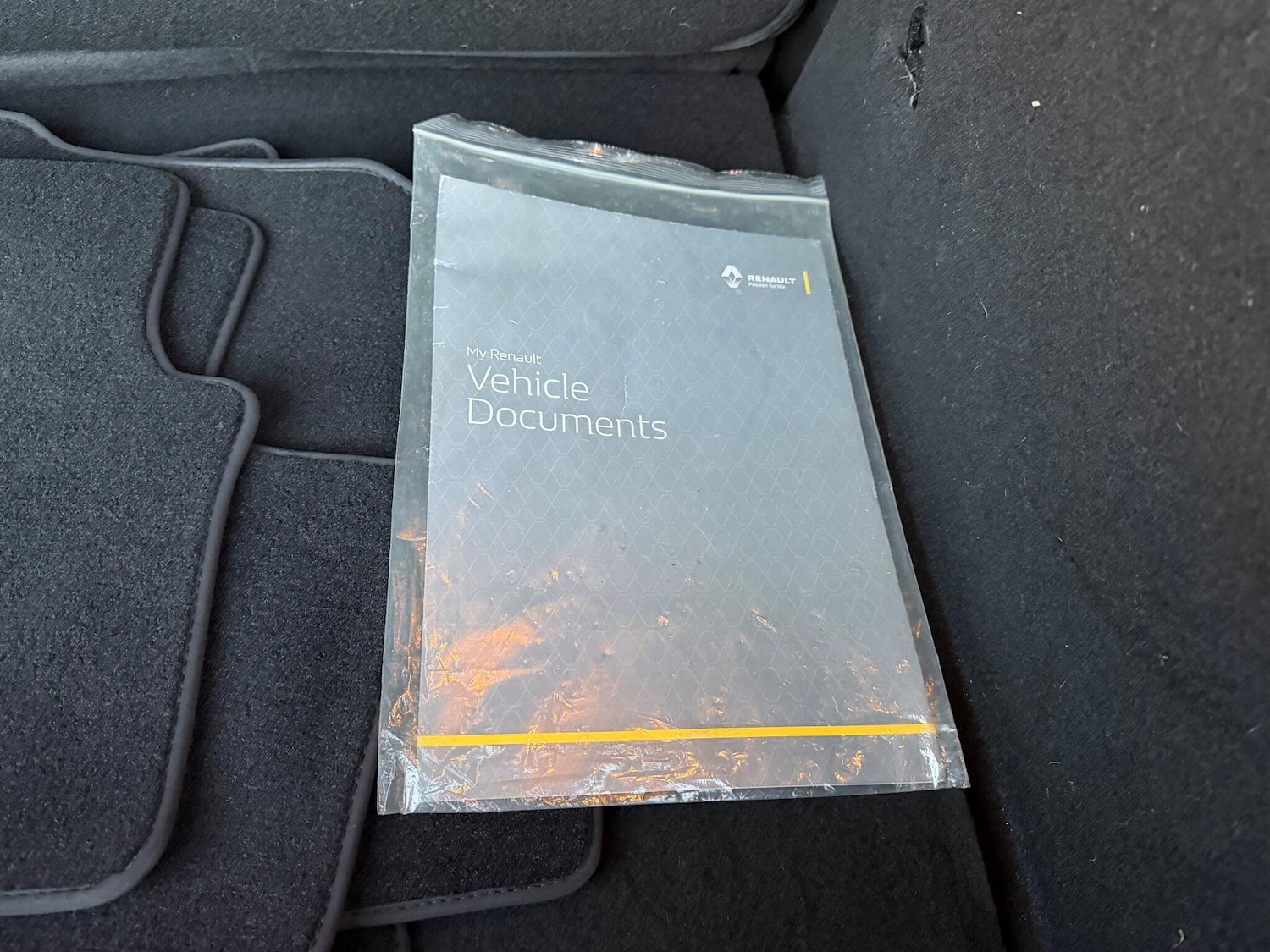 Used Renault Clio 2020 for sale - 76990542: Photo 91