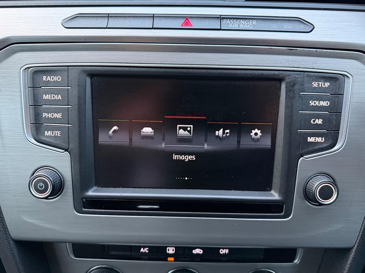 Used Volkswagen Passat 2015 for sale - 77142958: Photo 52