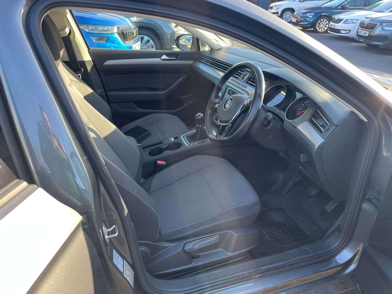 Used Volkswagen Passat 2015 for sale - 77142958: Photo 7