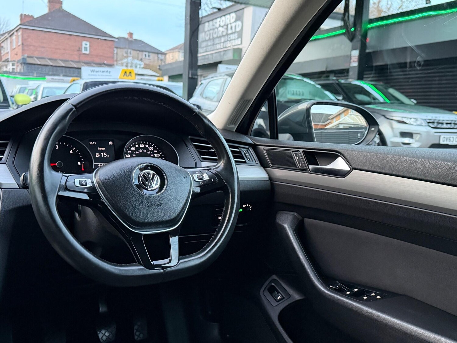 Used Volkswagen Passat 2015 for sale - 77142958: Photo 76