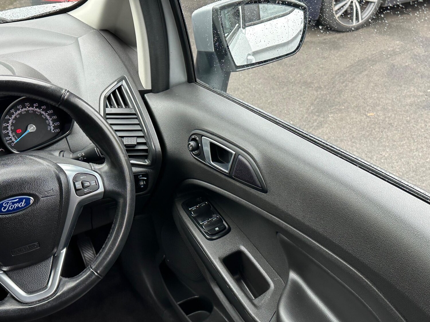 Used Ford Ecosport 2016 for sale - 75769883: Photo 64