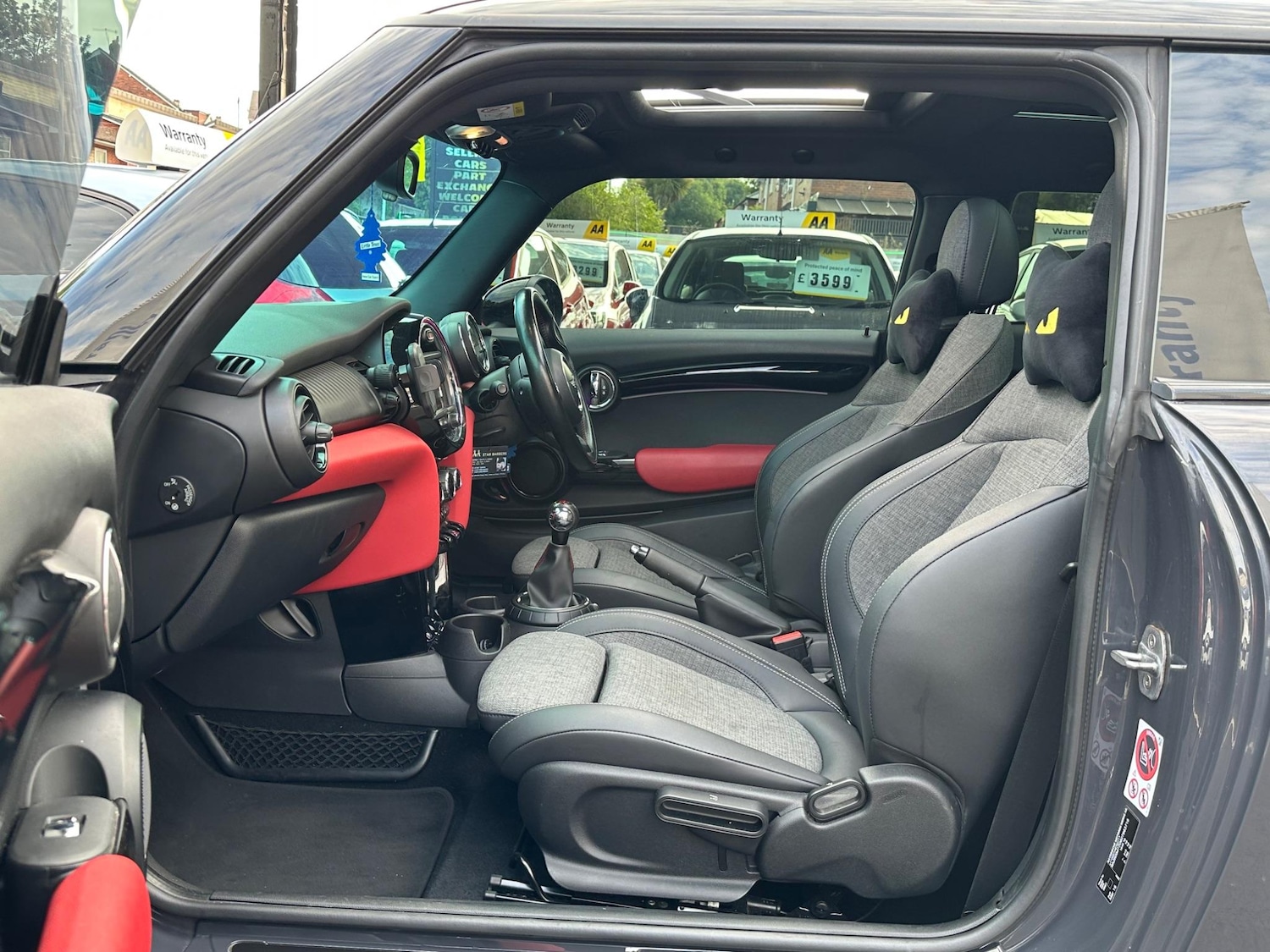 Vehicle 29
