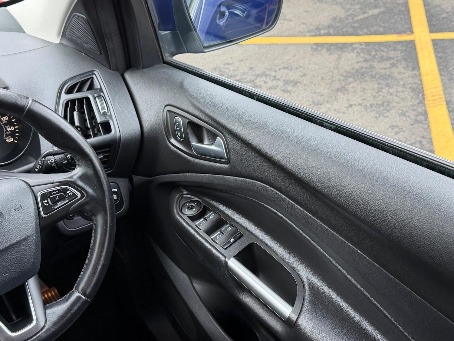 Used Ford Kuga 2018 for sale - 76592200: Photo 39