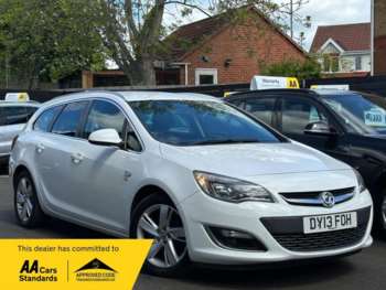 2013 (13) - 1.6i 16V SRi 5dr
