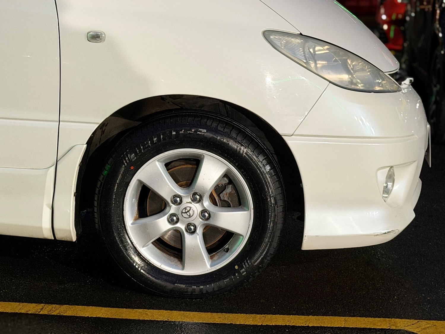 Used Toyota Estima 2017 for sale - 76771800: Photo 27