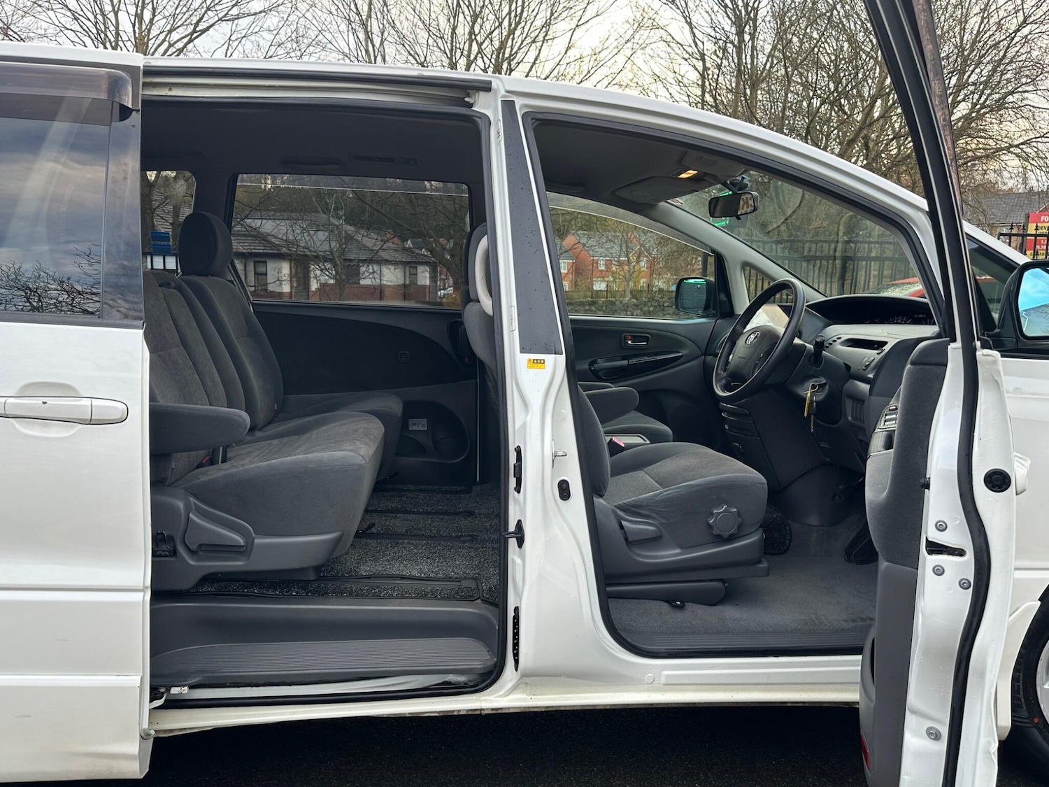 Used Toyota Estima 2017 for sale - 76771800: Photo 71