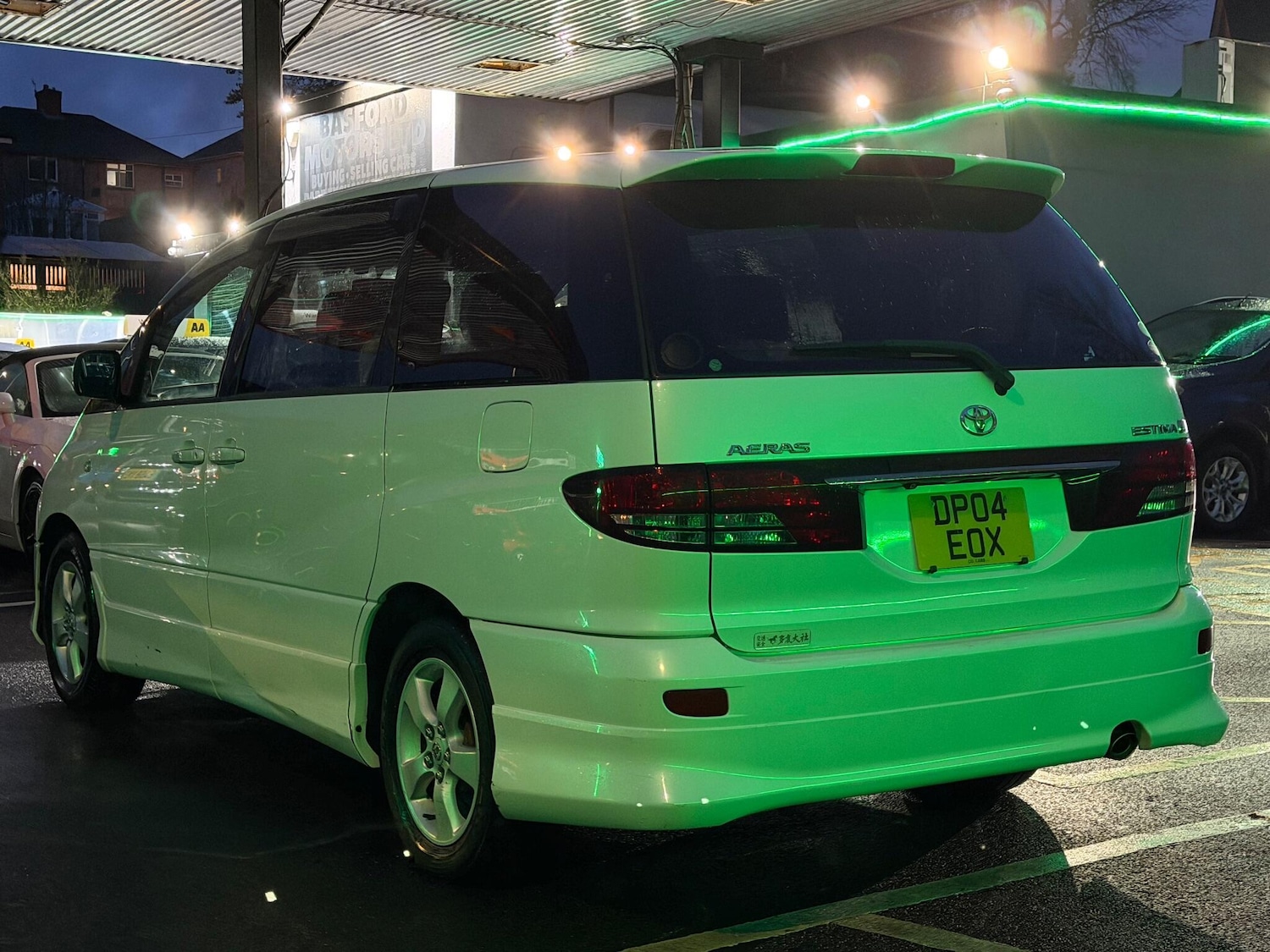 Used Toyota Estima 2017 for sale - 76771800: Photo 8