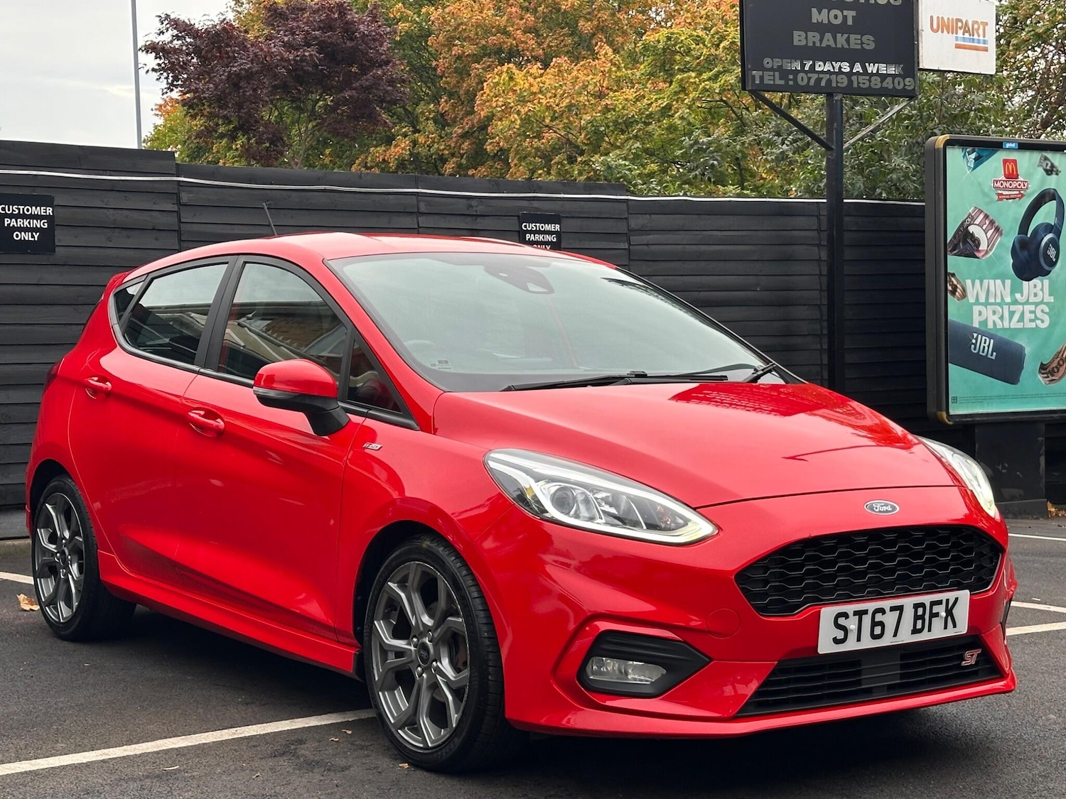 Used Ford Fiesta 2017 for sale - 76099350: Photo 11