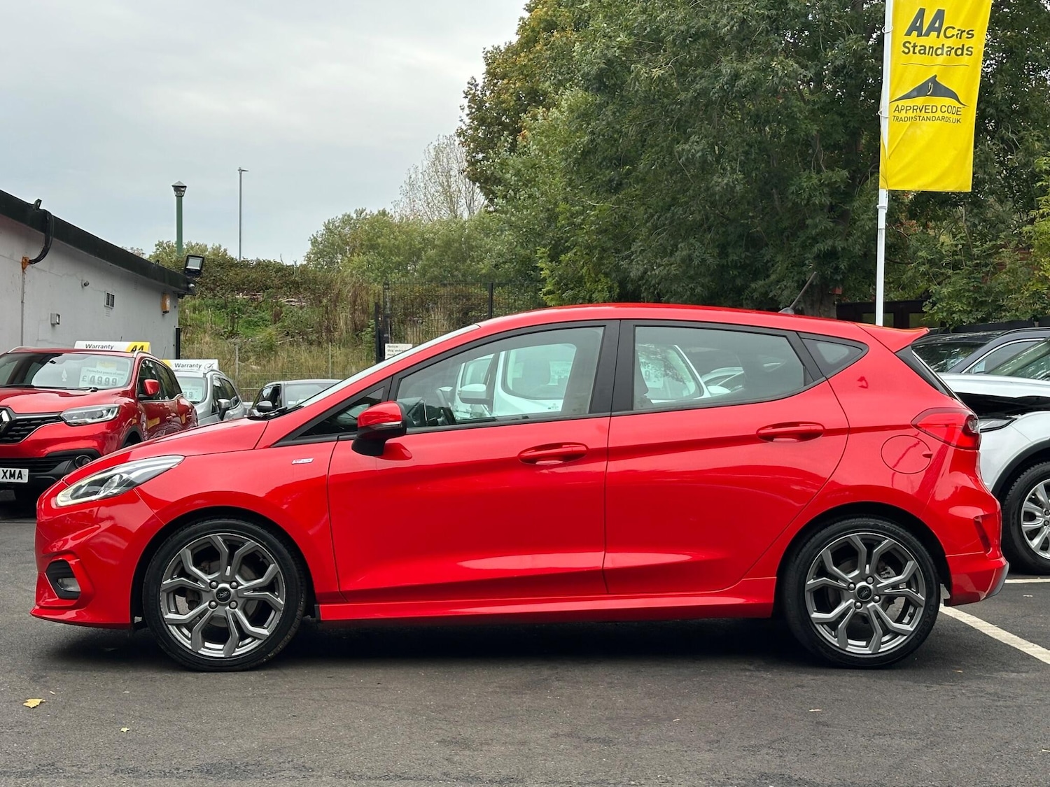 Used Ford Fiesta 2017 for sale - 76099350: Photo 23