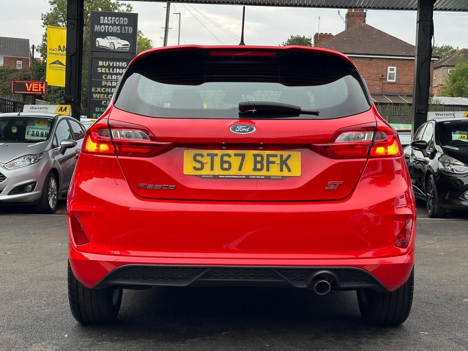 Used Ford Fiesta 2017 for sale - 76099350: Photo 24
