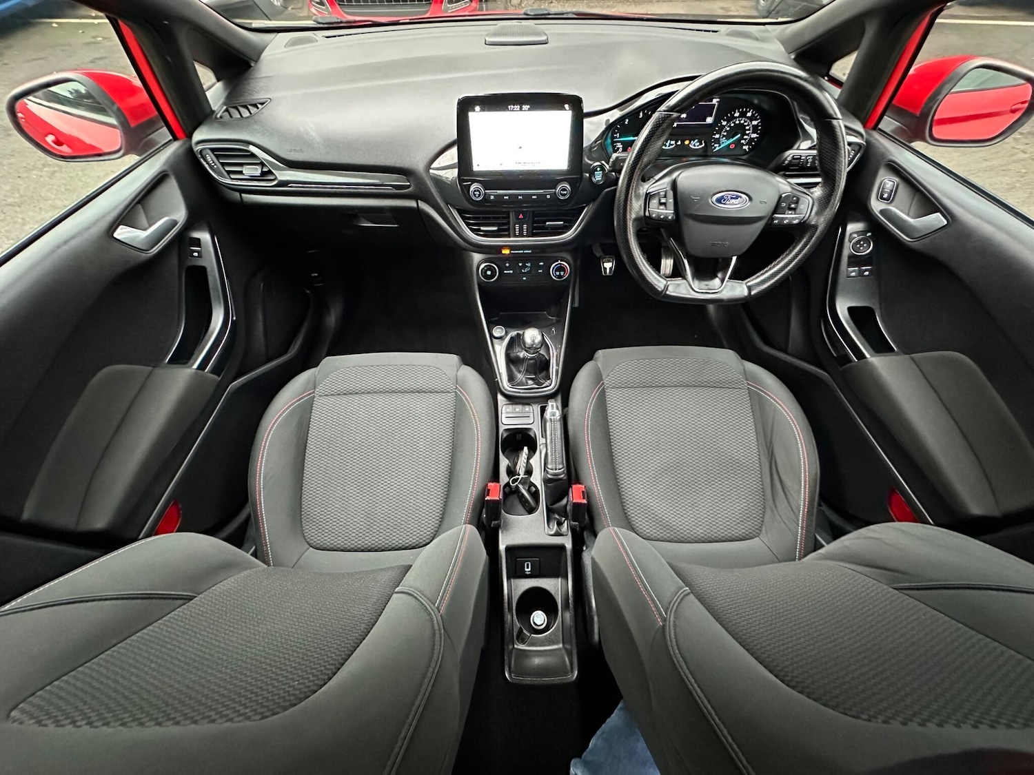 Used Ford Fiesta 2017 for sale - 76099350: Photo 4