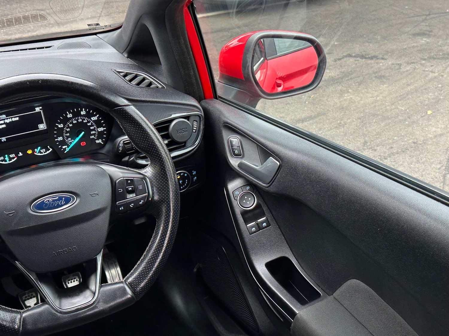 Used Ford Fiesta 2017 for sale - 76099350: Photo 49