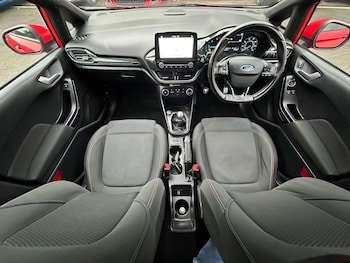 Used Ford Fiesta 2017 for sale - 76099350: Photo 4