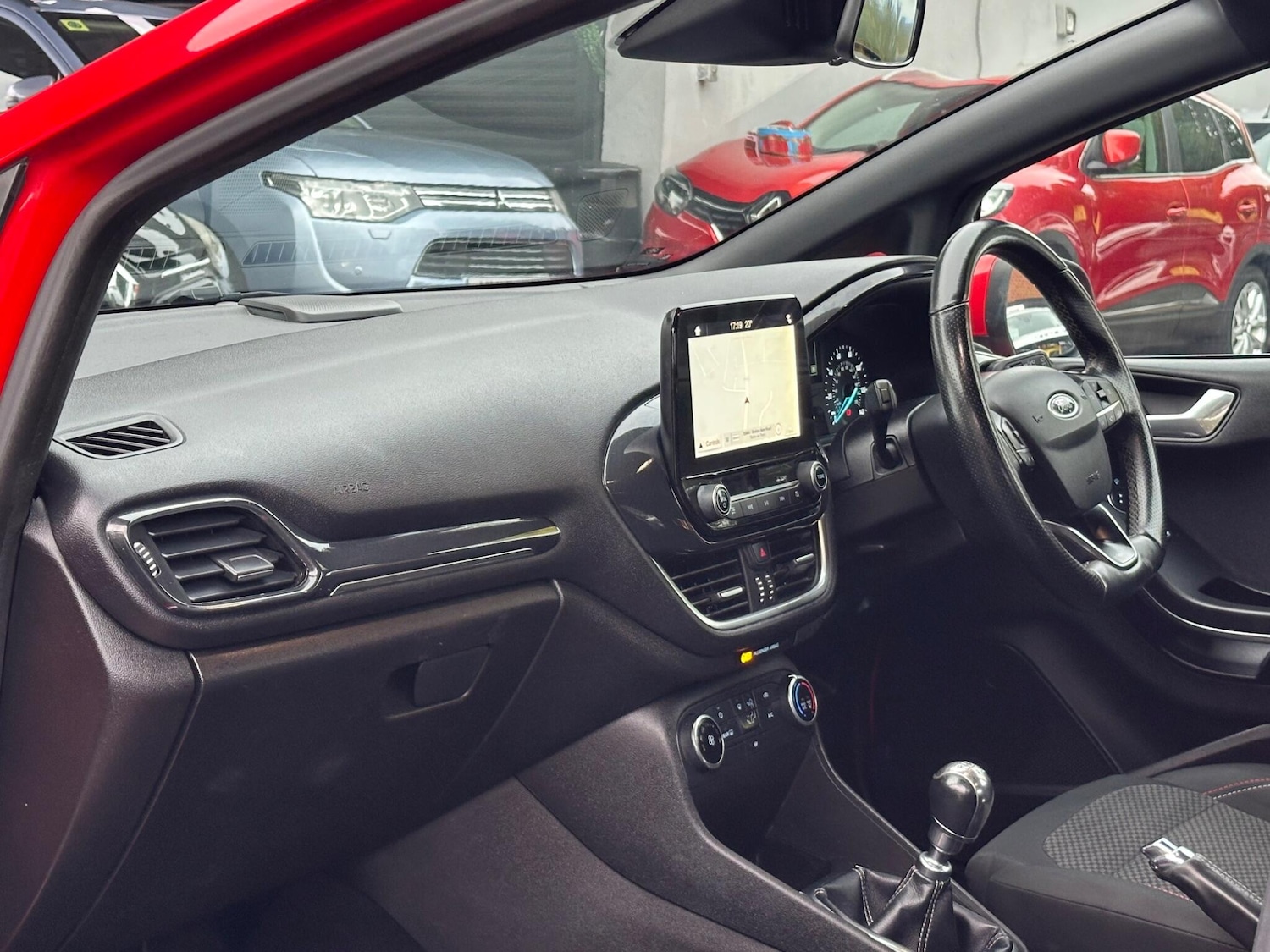 Used Ford Fiesta 2017 for sale - 76099350: Photo 54